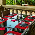 Restaurant Le Colombier 3* Remoulins