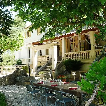 Restaurant Le Colombier 3* Remoulins