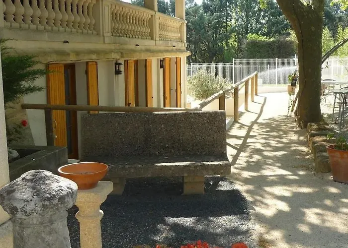 מלון Restaurant Le Colombier רמולין