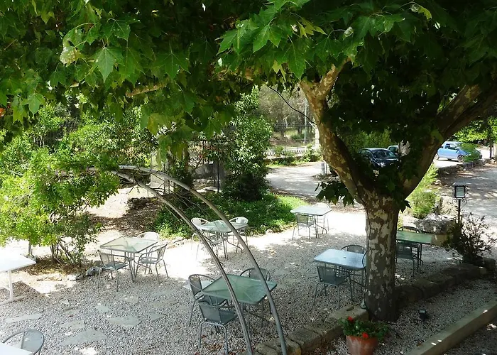 Restaurant Le Colombier מלון רמולין